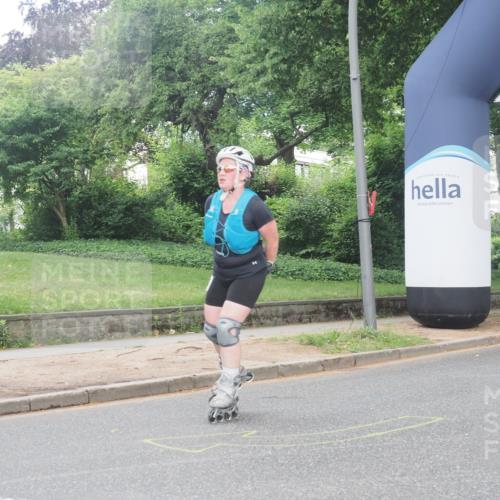 29.06.2025 - hella hamburg halbmarathon KatJ http://msf.ph/oto/8187464 29.06.2025 09:25:24 Zwischen KM18-KM19  meine-sportfotos.de