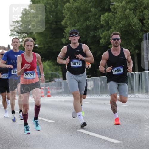 29.06.2025 - hella hamburg halbmarathon Jannik Wohlers http://msf.ph/oto/8187475 29.06.2025 09:44:14 Lombardsbrücke 1065, 2021, 2879, 3075, 3845, 3968, 4678, 7349, 10106, 11877, 12337, 12369, 13779, 15268, 15576, 15583, 15880, 16118, 17354, 18567, 18699, 19114 meine-sportfotos.de
