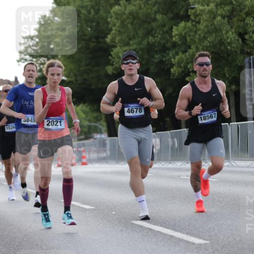29.06.2025 - hella hamburg halbmarathon Jannik Wohlers http://msf.ph/oto/8187483 29.06.2025 09:44:14 Lombardsbrücke 1065, 2021, 2879, 3075, 3845, 3968, 4678, 7349, 10106, 11877, 12337, 12369, 13779, 15268, 15576, 15583, 15880, 16118, 17354, 18567, 18699, 19114 meine-sportfotos.de