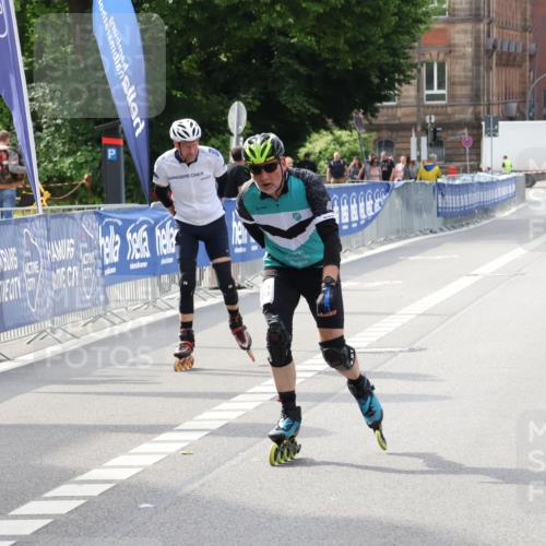 29.06.2025 - hella hamburg halbmarathon Strokosch-Dieckow http://msf.ph/oto/8187532 29.06.2025 09:28:08 Ziel 20058, 20228, 20379 meine-sportfotos.de