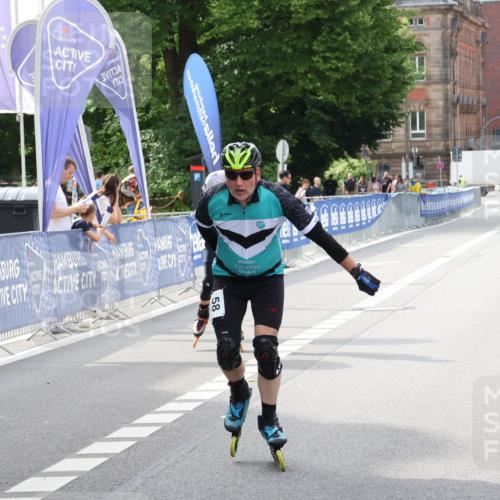 29.06.2025 - hella hamburg halbmarathon Strokosch-Dieckow http://msf.ph/oto/8187627 29.06.2025 09:28:09 Ziel 20058, 20228, 20379 meine-sportfotos.de