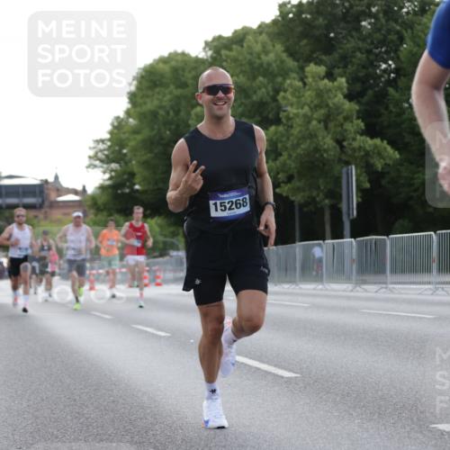 29.06.2025 - hella hamburg halbmarathon Jannik Wohlers http://msf.ph/oto/8187680 29.06.2025 09:44:17 Lombardsbrücke 1065, 2021, 3075, 3845, 3968, 4678, 7349, 8473, 8731, 12337, 12369, 13779, 15268, 15576, 15583, 15880, 16736, 17354, 18567, 18699, 19114 meine-sportfotos.de