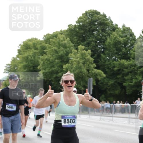 29.06.2025 - hella hamburg halbmarathon Jannik Wohlers http://msf.ph/oto/8187690 29.06.2025 10:23:40 Lombardsbrücke 1389, 1444, 3013, 3185, 3579, 4122, 4597, 4684, 4990, 4993, 5039, 5258, 5260, 5661, 5954, 7013, 7426, 7920, 8141, 8149, 8187, 8502, 8717, 9217, 9603, 11306, 11347, 11415, 14433, 14439, 15352, 15456, 17147, 17262, 17414, 17513, 17595, 18132, 18210, 18745, 18998 meine-sportfotos.de