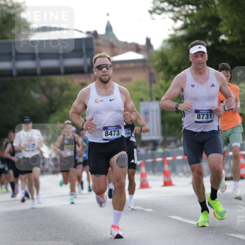 29.06.2025 - hella hamburg halbmarathon Jannik Wohlers http://msf.ph/oto/8187694 29.06.2025 09:44:19 Lombardsbrücke 1065, 2021, 3075, 3845, 3968, 4678, 7349, 8473, 8731, 12287, 12337, 12369, 13779, 13956, 15268, 15576, 15583, 15880, 16736, 17354, 18567, 18699, 19114 meine-sportfotos.de
