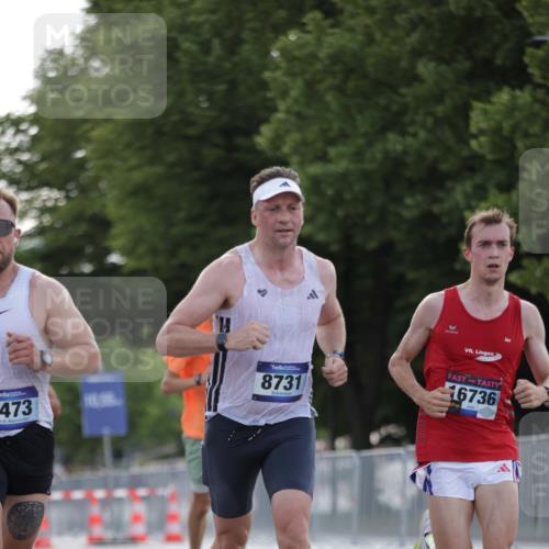 29.06.2025 - hella hamburg halbmarathon Jannik Wohlers http://msf.ph/oto/8187716 29.06.2025 09:44:20 Lombardsbrücke 1065, 2021, 3845, 3968, 4678, 7349, 8473, 8731, 10156, 12287, 12337, 12369, 13779, 13956, 15268, 15576, 15583, 15880, 16736, 17354, 18567, 18699, 19114 meine-sportfotos.de