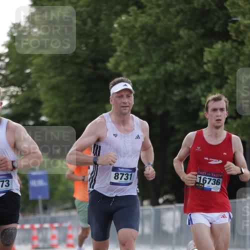 29.06.2025 - hella hamburg halbmarathon Jannik Wohlers http://msf.ph/oto/8187722 29.06.2025 09:44:20 Lombardsbrücke 1065, 2021, 3845, 3968, 4678, 7349, 8473, 8731, 10156, 12287, 12337, 12369, 13779, 13956, 15268, 15576, 15583, 15880, 16736, 17354, 18567, 18699, 19114 meine-sportfotos.de