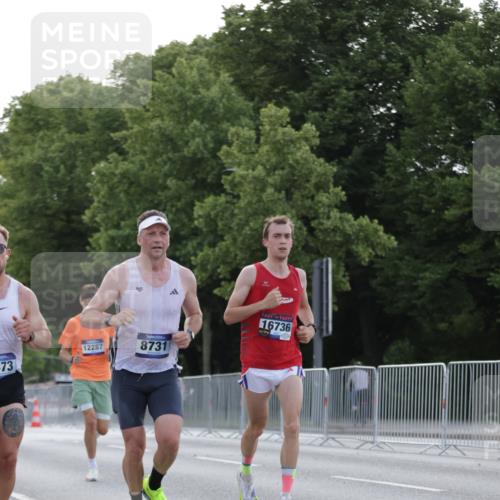 29.06.2025 - hella hamburg halbmarathon Jannik Wohlers http://msf.ph/oto/8187729 29.06.2025 09:44:21 Lombardsbrücke 1065, 2021, 3845, 3968, 4678, 5367, 7349, 8473, 8731, 10156, 12287, 12337, 12369, 13956, 15268, 15576, 15583, 15880, 16377, 16736, 17354, 18567, 18699, 19114 meine-sportfotos.de