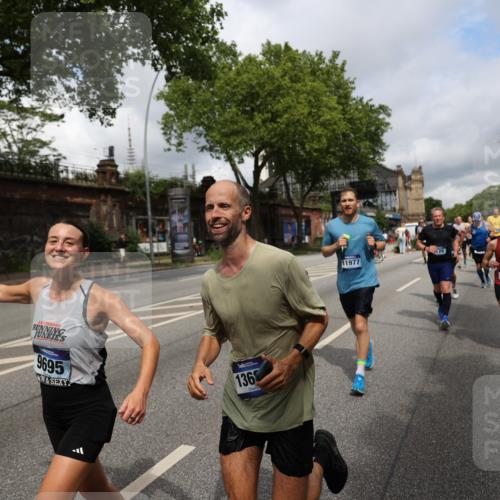 29.06.2025 - hella hamburg halbmarathon Yannick Fuchs http://msf.ph/oto/8187759 29.06.2025 10:43:43 20KM 1342, 1476, 2013, 2504, 2516, 2592, 2596, 2706, 2878, 2889, 2937, 3060, 3543, 3562, 3692, 4017, 4832, 5460, 5978, 6115, 6158, 7100, 7297, 7332, 7657, 8112, 8437, 9038, 9126, 9200, 9463, 9491, 9597, 9619, 9695, 9723, 9924, 9965, 10189, 11339, 11340, 11519, 11819, 11977, 12035, 12271, 12670, 13159, 13233, 13688, 13690, 13976, 14526, 14838, 15519, 15523, 16114, 16653, 16731, 16738, 16843, 16877, 16891, 17001, 17753, 17908, 18058, 18350, 18842, 18926, 18960, 19109 meine-sportfotos.de
