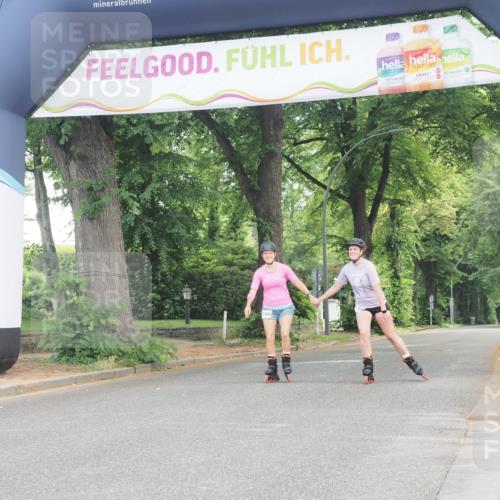 29.06.2025 - hella hamburg halbmarathon KatJ http://msf.ph/oto/8187884 29.06.2025 09:25:33 Zwischen KM18-KM19  meine-sportfotos.de