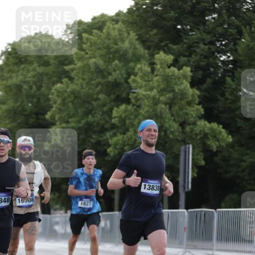 29.06.2025 - hella hamburg halbmarathon Jannik Wohlers http://msf.ph/oto/8188021 29.06.2025 09:44:28 Lombardsbrücke 1827, 2021, 3201, 3845, 4678, 5269, 5367, 6619, 8473, 8731, 10156, 10848, 12287, 13838, 13956, 14164, 15268, 15583, 16377, 16508, 16736, 18567, 18874 meine-sportfotos.de