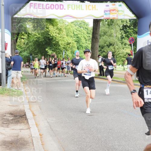 29.06.2025 - hella hamburg halbmarathon MichiJ http://msf.ph/oto/8188038 29.06.2025 10:19:09 Zwischen KM18-KM19 1758, 2021, 5328, 10156, 12337, 13374, 14395, 15880, 16118, 16157, 18737, 19142 meine-sportfotos.de