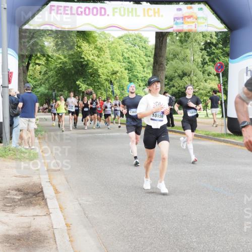 29.06.2025 - hella hamburg halbmarathon MichiJ http://msf.ph/oto/8188056 29.06.2025 10:19:09 Zwischen KM18-KM19 1758, 2021, 5328, 10156, 12337, 13374, 14395, 15880, 16118, 16157, 18737, 19142 meine-sportfotos.de