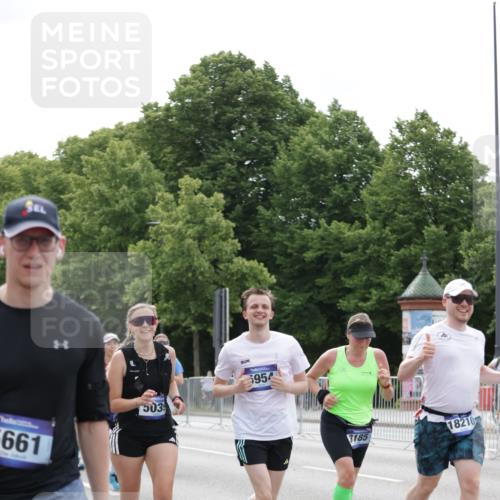 29.06.2025 - hella hamburg halbmarathon Jannik Wohlers http://msf.ph/oto/8188112 29.06.2025 10:23:42 Lombardsbrücke 1005, 1009, 1389, 1444, 3013, 3185, 3285, 3579, 4597, 4684, 4993, 5039, 5258, 5260, 5661, 5954, 7013, 7426, 7920, 8141, 8187, 8502, 8717, 9217, 9603, 11306, 11347, 11415, 14433, 14439, 15352, 15456, 16345, 17147, 17262, 17414, 17559, 17560, 17595, 18109, 18132, 18210 meine-sportfotos.de