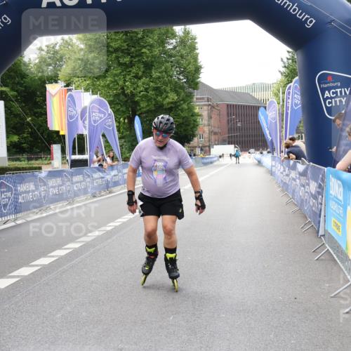 29.06.2025 - hella hamburg halbmarathon Strokosch-Dieckow http://msf.ph/oto/8188226 29.06.2025 09:28:41 Ziel 20322 meine-sportfotos.de