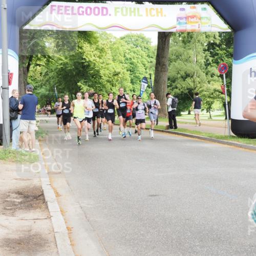 29.06.2025 - hella hamburg halbmarathon MichiJ http://msf.ph/oto/8188243 29.06.2025 10:19:11 Zwischen KM18-KM19 2021, 2180, 10156, 12337, 13838, 14395, 15880, 16118, 18737, 19142 meine-sportfotos.de