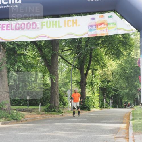 29.06.2025 - hella hamburg halbmarathon KatJ http://msf.ph/oto/8188414 29.06.2025 09:25:57 Zwischen KM18-KM19  meine-sportfotos.de