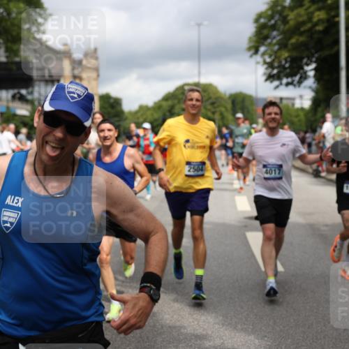29.06.2025 - hella hamburg halbmarathon Yannick Fuchs http://msf.ph/oto/8188421 29.06.2025 10:43:46 20KM 2013, 2504, 2516, 2592, 2706, 2878, 2889, 2937, 3060, 3543, 3562, 3692, 4017, 4832, 5460, 5978, 6115, 6158, 7100, 7297, 7332, 7657, 8112, 8437, 8454, 8813, 9038, 9126, 9200, 9463, 9491, 9597, 9619, 9695, 9723, 9924, 9965, 10189, 11339, 11340, 11519, 11819, 11977, 12035, 12271, 12670, 13159, 13233, 13688, 13690, 13976, 14526, 14838, 15519, 15523, 15966, 16114, 16653, 16731, 16738, 16843, 16877, 16891, 17001, 17753, 17908, 18058, 18350, 18842, 18926, 18960, 19109 meine-sportfotos.de