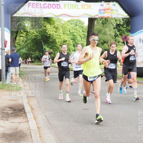 29.06.2025 - hella hamburg halbmarathon MichiJ http://msf.ph/oto/8188593 29.06.2025 10:19:14 Zwischen KM18-KM19 2180, 3043, 6781, 7231, 9137, 10156, 10171, 13838, 14164, 14395, 15253, 15880, 19194, 19203, 19204 meine-sportfotos.de