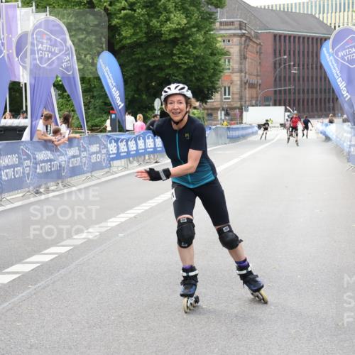 29.06.2025 - hella hamburg halbmarathon Strokosch-Dieckow http://msf.ph/oto/8188597 29.06.2025 09:29:11 Ziel 20020, 20154, 20161 meine-sportfotos.de
