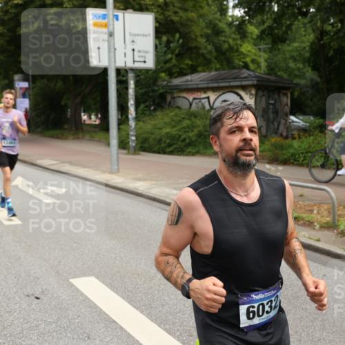 29.06.2025 - hella hamburg halbmarathon Yannick Fuchs http://msf.ph/oto/8188685 29.06.2025 10:30:35 20KM 3843, 4062, 6032, 10384, 10477, 10877, 12447, 12462, 12488, 12514, 13252, 13343, 13419, 14789, 14875, 15115, 15161, 15415, 15701, 15959, 16119, 16123, 17329, 17612, 17691, 18259, 18841 meine-sportfotos.de