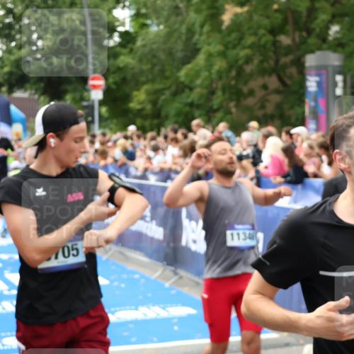 29.06.2025 - hella hamburg halbmarathon Zöllner http://msf.ph/oto/8188830 29.06.2025 10:44:11 Ziel 1391, 2816, 3021, 4999, 5231, 9633, 10193, 10930, 11346, 13123, 14686, 15280, 16506, 16648, 16697, 17748, 17977, 18004 meine-sportfotos.de