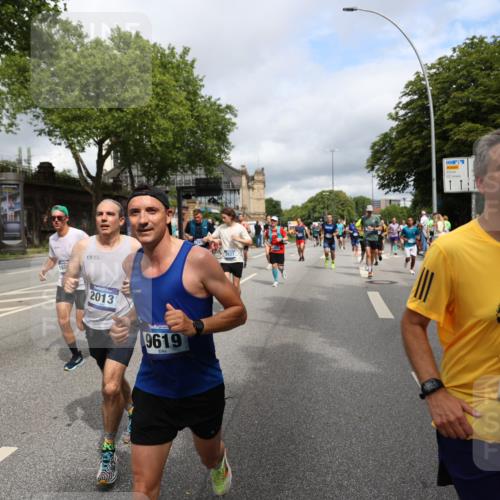 29.06.2025 - hella hamburg halbmarathon Yannick Fuchs http://msf.ph/oto/8188931 29.06.2025 10:43:47 20KM 2013, 2504, 2516, 2706, 2878, 2889, 2937, 3543, 3562, 3692, 4017, 4832, 5460, 5978, 6115, 7100, 7297, 7332, 7657, 8112, 8437, 8454, 8813, 9126, 9200, 9463, 9491, 9551, 9597, 9619, 9695, 9723, 9924, 9965, 10189, 11339, 11819, 11977, 12035, 12271, 12670, 13159, 13688, 13690, 13976, 14526, 14838, 15519, 15523, 15966, 16114, 16653, 16731, 16738, 16843, 16877, 16891, 17001, 17753, 17908, 18058, 18350, 18842, 18926, 18960, 19109 meine-sportfotos.de