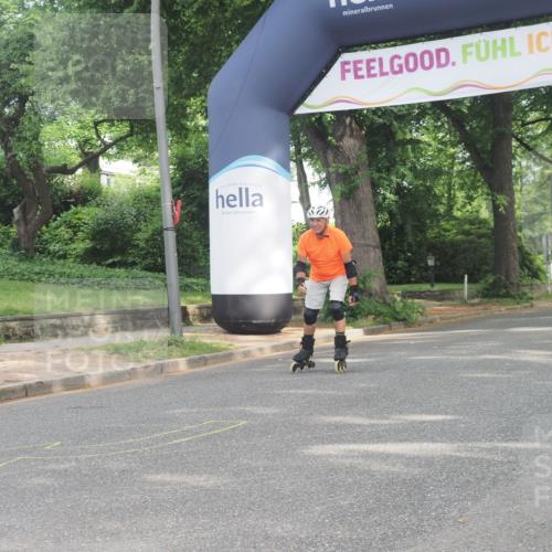 29.06.2025 - hella hamburg halbmarathon KatJ http://msf.ph/oto/8188937 29.06.2025 09:26:00 Zwischen KM18-KM19  meine-sportfotos.de