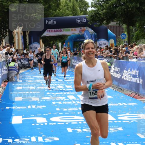 29.06.2025 - hella hamburg halbmarathon Zöllner http://msf.ph/oto/8188940 29.06.2025 10:34:02 Ziel 9345, 9519, 11227, 13493, 13494, 14448, 15268, 15500, 17877 meine-sportfotos.de