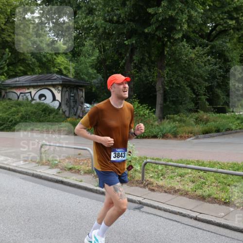 29.06.2025 - hella hamburg halbmarathon Yannick Fuchs http://msf.ph/oto/8188974 29.06.2025 10:30:41 20KM 3843, 4062, 6032, 6829, 6990, 10384, 10477, 10877, 12447, 12462, 12488, 12514, 13252, 13343, 13419, 14789, 14875, 15115, 15161, 16119, 17329, 17612, 17691, 18841 meine-sportfotos.de