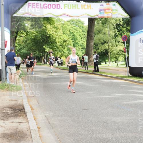 29.06.2025 - hella hamburg halbmarathon MichiJ http://msf.ph/oto/8189089 29.06.2025 10:19:27 Zwischen KM18-KM19 16818 meine-sportfotos.de