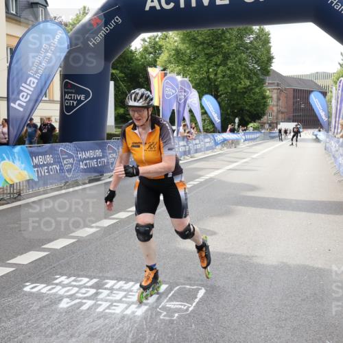 29.06.2025 - hella hamburg halbmarathon Strokosch-Dieckow http://msf.ph/oto/8189116 29.06.2025 09:29:32 Ziel 20090, 20115, 20453, 20501, 20502 meine-sportfotos.de