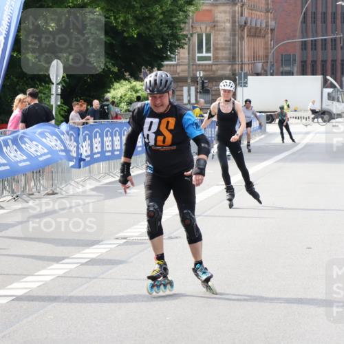 29.06.2025 - hella hamburg halbmarathon Strokosch-Dieckow http://msf.ph/oto/8189161 29.06.2025 09:29:37 Ziel 20115, 20502, 20525 meine-sportfotos.de