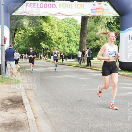 29.06.2025 - hella hamburg halbmarathon MichiJ http://msf.ph/oto/8189340 29.06.2025 10:19:29 Zwischen KM18-KM19 16818 meine-sportfotos.de