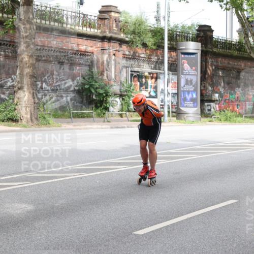 29.06.2025 - hella hamburg halbmarathon Yannick Fuchs http://msf.ph/oto/8189408 29.06.2025 09:12:48 20KM 01, 07, 2025, 17, 12, 2026 meine-sportfotos.de