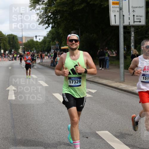 29.06.2025 - hella hamburg halbmarathon Yannick Fuchs http://msf.ph/oto/8189548 29.06.2025 10:30:56 20KM 2399, 2774, 3809, 6829, 6990, 6993, 10852, 12051, 12168, 12447, 12488, 13343, 13419, 13991, 14601, 14622, 14875, 15115, 15348, 15621, 17078, 17217, 17329, 17691, 18156, 18600 meine-sportfotos.de