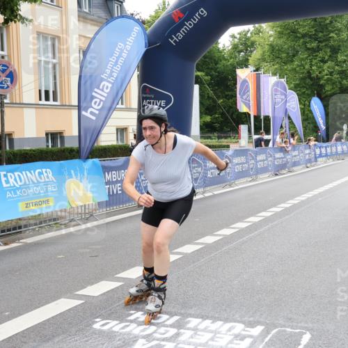 29.06.2025 - hella hamburg halbmarathon Strokosch-Dieckow http://msf.ph/oto/8189673 29.06.2025 09:29:54 Ziel 20028, 20089 meine-sportfotos.de