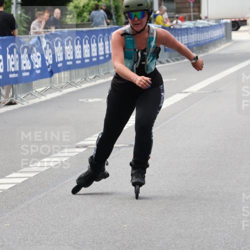29.06.2025 - hella hamburg halbmarathon Strokosch-Dieckow http://msf.ph/oto/8189689 29.06.2025 09:29:56 Ziel 20028 meine-sportfotos.de