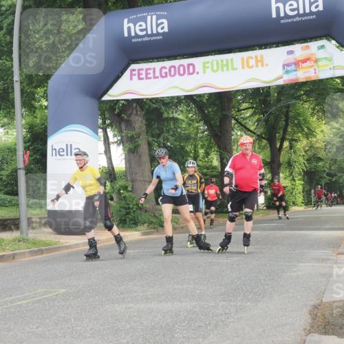 29.06.2025 - hella hamburg halbmarathon KatJ http://msf.ph/oto/8189844 29.06.2025 09:26:22 Zwischen KM18-KM19  meine-sportfotos.de