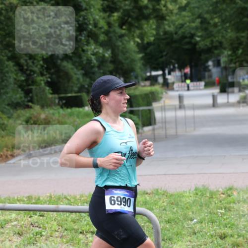 29.06.2025 - hella hamburg halbmarathon Yannick Fuchs http://msf.ph/oto/8189914 29.06.2025 10:31:02 20KM 2121, 2399, 2774, 3809, 6829, 6915, 6990, 6993, 10404, 10852, 11304, 11620, 12051, 12168, 12916, 13991, 14075, 14601, 14622, 15115, 15348, 15621, 16158, 17078, 17217, 17329, 18156, 18600 meine-sportfotos.de