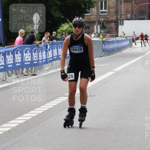 29.06.2025 - hella hamburg halbmarathon Strokosch-Dieckow http://msf.ph/oto/8189978 29.06.2025 09:30:18 Ziel 20301, 20528 meine-sportfotos.de