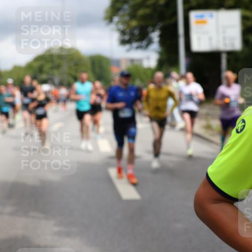 29.06.2025 - hella hamburg halbmarathon Yannick Fuchs http://msf.ph/oto/8190004 29.06.2025 10:43:52 20KM 2013, 2504, 2516, 2878, 2937, 3414, 3543, 3562, 3692, 4017, 4832, 5978, 6115, 7100, 7332, 7657, 8437, 8454, 8813, 9200, 9491, 9551, 9597, 9619, 9723, 9924, 9965, 10189, 11339, 11819, 11975, 12035, 12203, 12271, 12670, 13159, 13225, 13690, 13976, 14526, 14838, 15519, 15523, 15620, 15966, 16403, 16653, 16731, 16738, 16843, 16877, 16891, 17001, 17753, 17908, 18058, 18350, 18926, 18960, 19109 meine-sportfotos.de