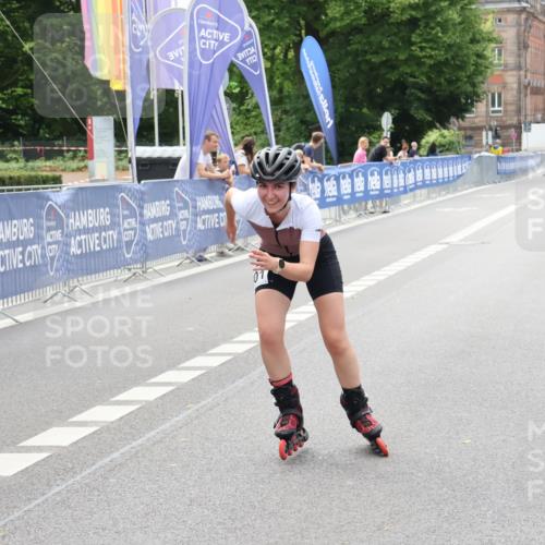 29.06.2025 - hella hamburg halbmarathon Strokosch-Dieckow http://msf.ph/oto/8190247 29.06.2025 09:30:29 Ziel 20301 meine-sportfotos.de