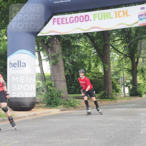 29.06.2025 - hella hamburg halbmarathon KatJ http://msf.ph/oto/8190325 29.06.2025 09:26:24 Zwischen KM18-KM19  meine-sportfotos.de