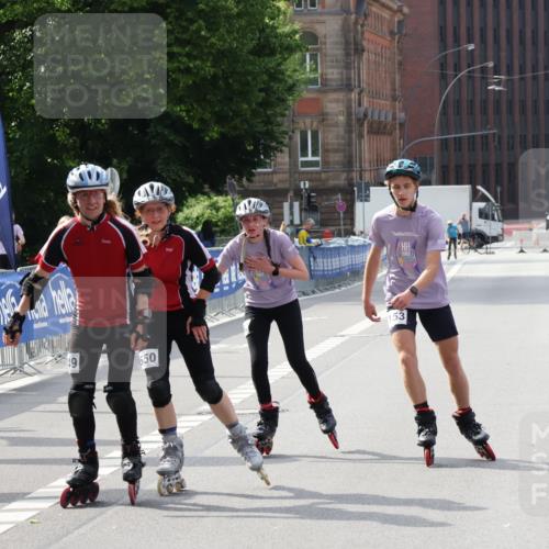 29.06.2025 - hella hamburg halbmarathon Strokosch-Dieckow http://msf.ph/oto/8190350 29.06.2025 09:30:46 Ziel 20152, 20153, 20549, 20550 meine-sportfotos.de