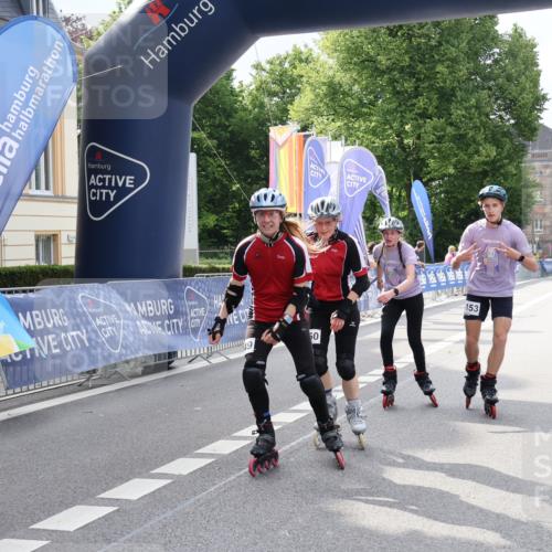 29.06.2025 - hella hamburg halbmarathon Strokosch-Dieckow http://msf.ph/oto/8190409 29.06.2025 09:30:49 Ziel 20152, 20153, 20549, 20550 meine-sportfotos.de