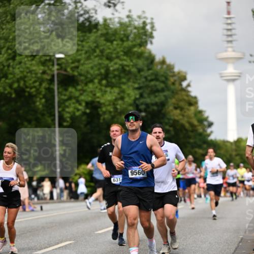 29.06.2025 - hella hamburg halbmarathon Dr. Thomas Lammeyer http://msf.ph/oto/8190415 29.06.2025 10:11:01 Kennedybrücke 1245, 4502, 4550, 5951, 6314, 6572, 6664, 8960, 9560, 10212, 10297 meine-sportfotos.de