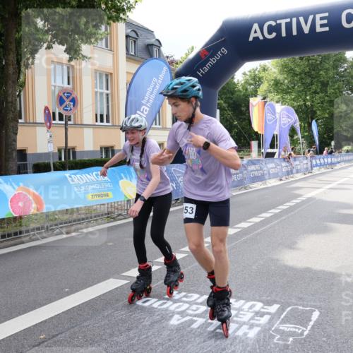 29.06.2025 - hella hamburg halbmarathon Strokosch-Dieckow http://msf.ph/oto/8190477 29.06.2025 09:30:50 Ziel 20152, 20153, 20549, 20550 meine-sportfotos.de