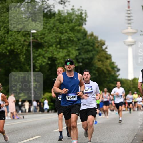 29.06.2025 - hella hamburg halbmarathon Dr. Thomas Lammeyer http://msf.ph/oto/8190518 29.06.2025 10:11:02 Kennedybrücke 1245, 4502, 4550, 5951, 6314, 6572, 6664, 8960, 9560, 10212, 10297 meine-sportfotos.de