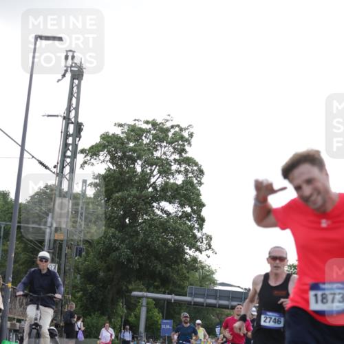 29.06.2025 - hella hamburg halbmarathon Jannik Wohlers http://msf.ph/oto/8190585 29.06.2025 09:44:44 Lombardsbrücke 1758, 1827, 2746, 3201, 5269, 6619, 6781, 9381, 10486, 10848, 11169, 12049, 12595, 12900, 13838, 14140, 14164, 14289, 15672, 15883, 16157, 16508, 16713, 16818, 17374, 17428, 17488, 18737, 18837, 18871, 18874, 19142 meine-sportfotos.de