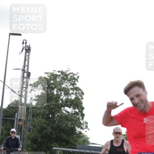 29.06.2025 - hella hamburg halbmarathon Jannik Wohlers http://msf.ph/oto/8190627 29.06.2025 09:44:44 Lombardsbrücke 1758, 1827, 2746, 3201, 5269, 6619, 6781, 9381, 10486, 10848, 11169, 12049, 12595, 12900, 13838, 14140, 14164, 14289, 15672, 15883, 16157, 16508, 16713, 16818, 17374, 17428, 17488, 18737, 18837, 18871, 18874, 19142 meine-sportfotos.de